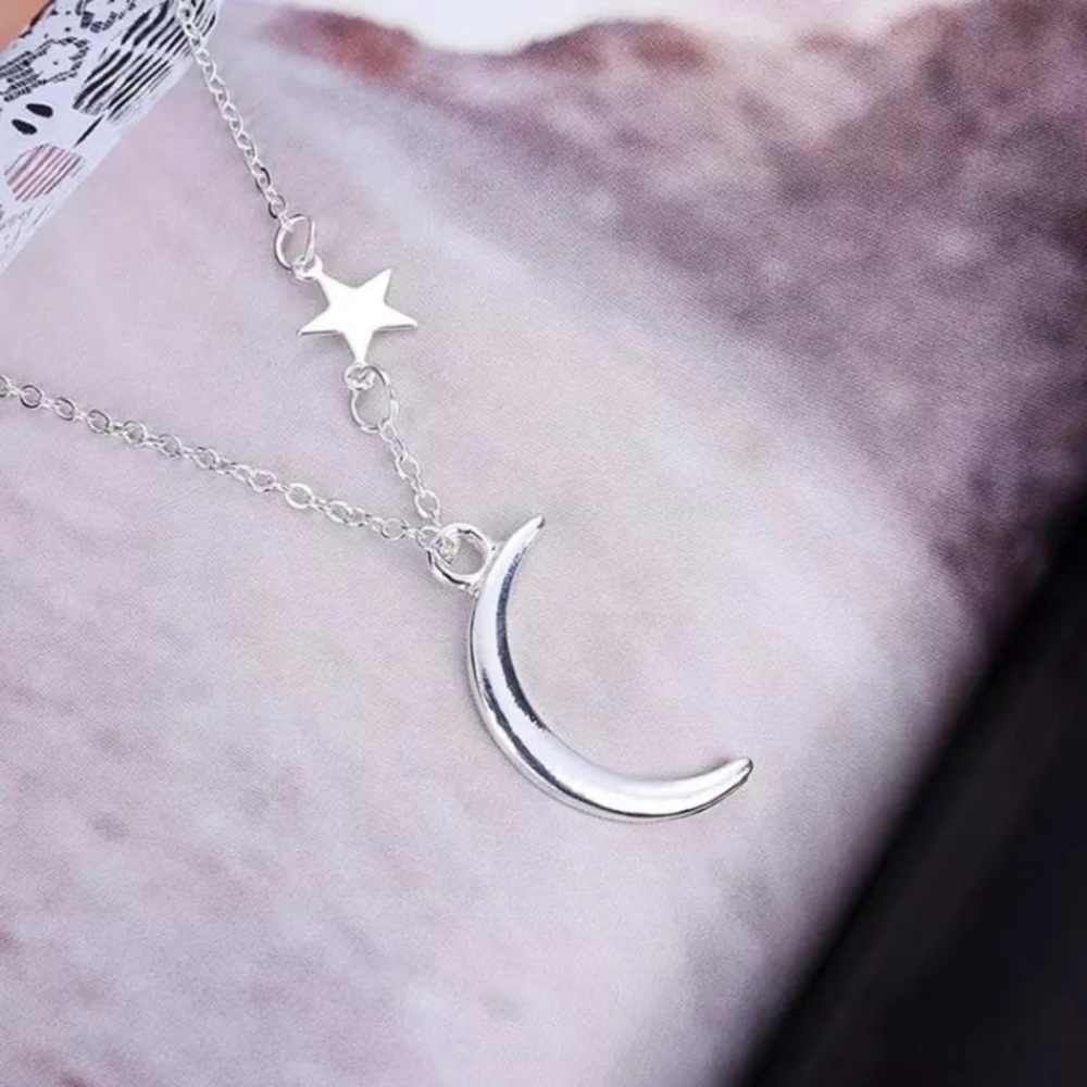 ★ Moonlight Necklace - Picture 5 of 8